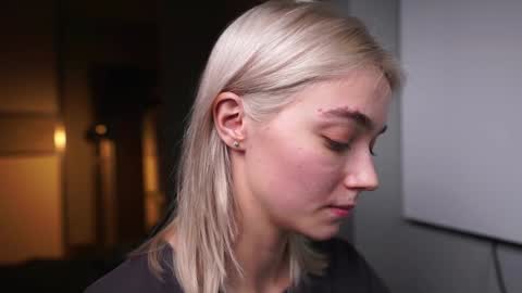 ileanacampbel online show from December 19, 2:57 pm