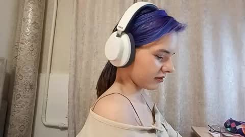 Aurora online show from February 20, 4:19 pm