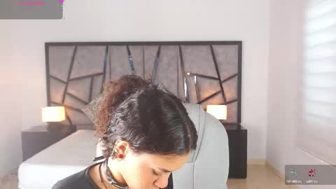 ilitzy cardona online show from September 24, 7:46 pm