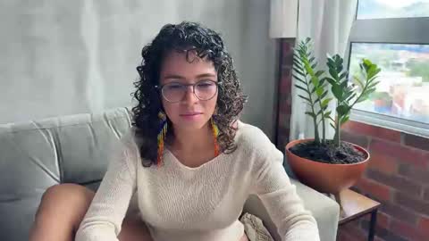 Kloe online show from February 24, 6:58 pm