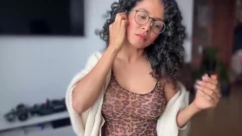 Kloe online show from October 10, 8:47 pm