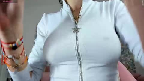 illegal_lorry online show from March 5, 4:46 am