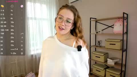 Ilona online show from July 12, 7:53 am