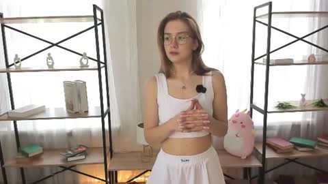 Ilona online show from June 26, 7:20 am