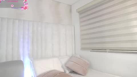 Helina online show from October 6, 12:22 pm