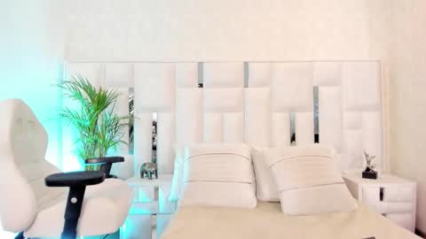 Nika online show from September 14, 3:32 pm