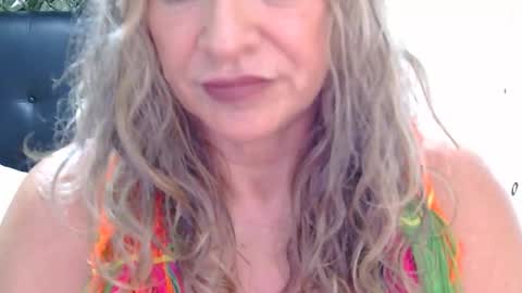 Sharon online show from November 18, 3:57 pm