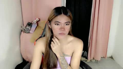 im_yourfairyannaxx online show from April 12, 9:34 am