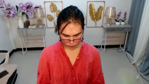 Ashley online show from December 5, 5:15 am