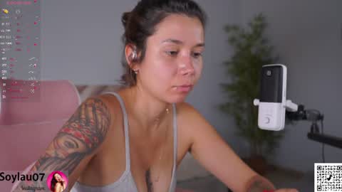imjess_ online show from July 24, 6:22 am