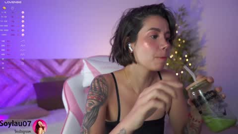 imjess_ online show from December 10, 10:58 pm