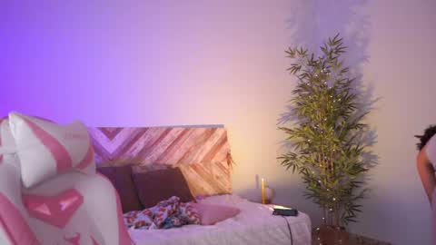 imjess_ online show from March 10, 3:12 am