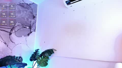 Leana online show from January 11, 8:43 pm