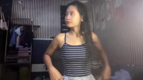 imthegoddexx online show from May 1, 12:58 am