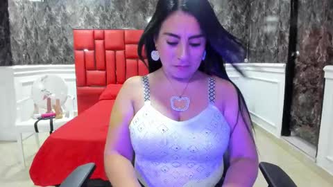 Karina online show from November 4, 8:14 pm