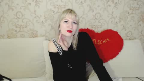 incredible_ariela online show from January 3, 10:31 am