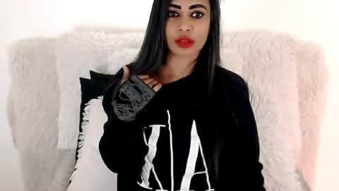Jazmin online show from July 25, 3:46 am