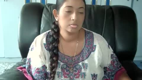 Indianpalgal69 online show from February 18, 6:48 am