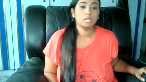 Indianpalgal69 online show from December 19, 9:29 am