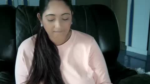 Indianpalgal69 online show from September 23, 6:11 am