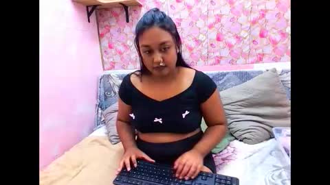 indianpoision69 online show from May 30, 8:23 am