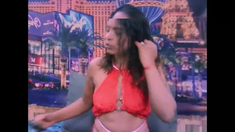 indiansexyass4u2luv online show from January 10, 4:01 pm