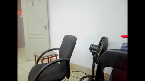 indiansexybtx online show from December 22, 7:55 am