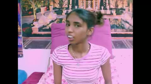 indiansexyslender4u2luv online show from January 26, 6:07 am