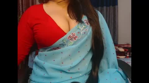 tina online show from November 25, 6:42 pm