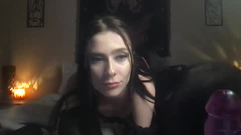 Indigo Bay online show from February 4, 7:51 am