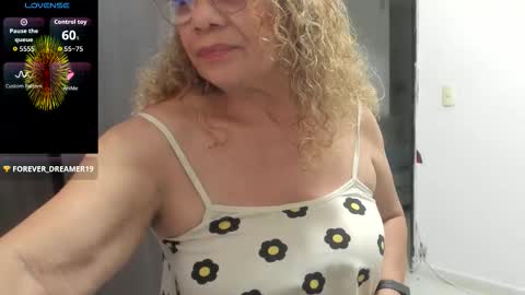 indiraa_channell online show from December 22, 11:52 pm