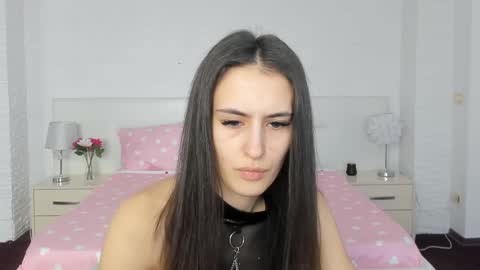 Ines Lyn online show from February 11, 5:05 am