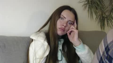 Sweet girl online show from December 17, 7:48 pm