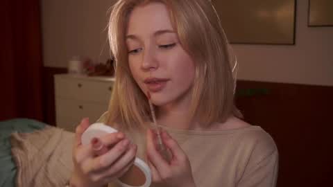 Alexa..  Inst     Fansly infinitysoul  online show from December 16, 7:54 pm