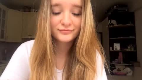 Emma online show from January 17, 12:12 pm