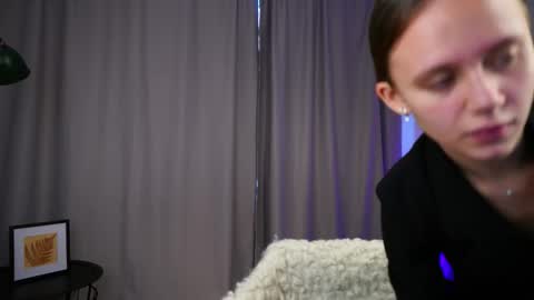 ingerperrucci online show from November 10, 5:35 am