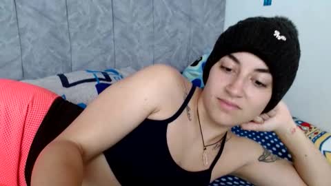 lyan onlyfans n linda online show from October 26, 3:40 pm