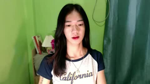 Reign online show from February 8, 11:12 am