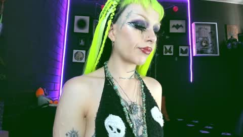   SANIA  online show from January 30, 5:28 pm