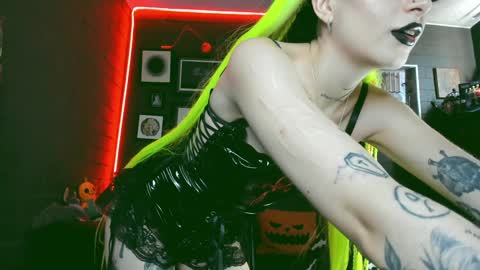   SANIA  online show from December 24, 6:17 pm