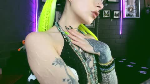   SANIA  online show from January 23, 5:10 pm