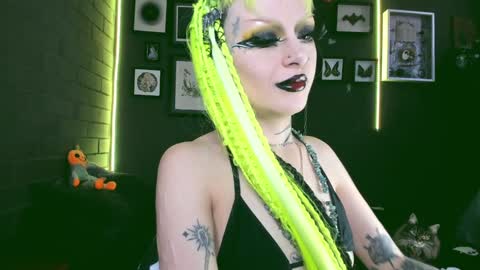   SANIA  online show from January 22, 4:55 pm