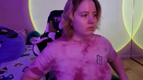 Faye online show from February 26, 8:39 am