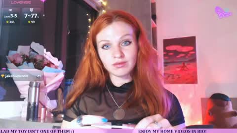 Cassie online show from April 19, 1:00 pm