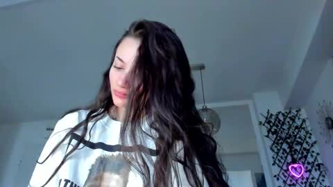 Ir s room online show from March 3, 6:31 am