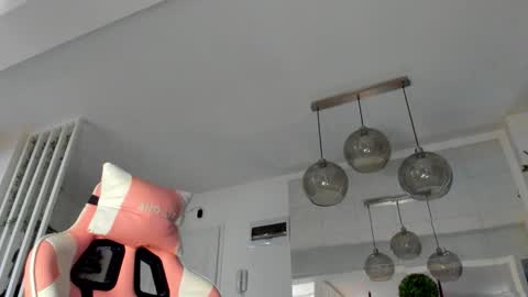 Ir s room online show from October 18, 5:32 am