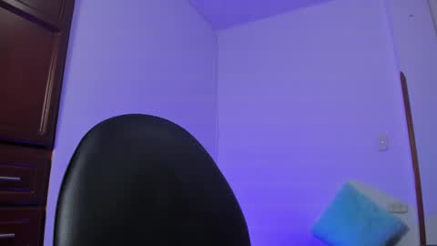 Iris online show from February 28, 4:10 pm