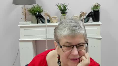 I R I S online show from February 27, 8:03 am