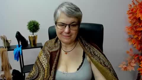 I R I S online show from January 29, 7:57 am