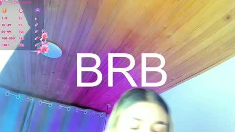 irisbeel online show from March 29, 3:49 am